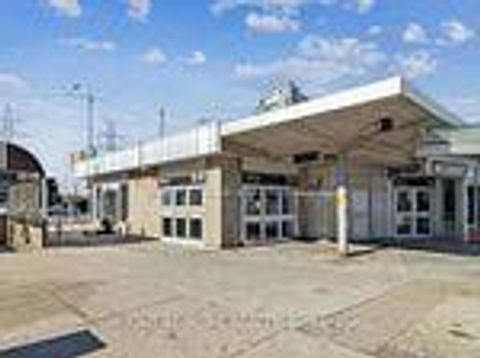 Photo 19 at 905 - 7 Bishop Avenue, Newtonbrook East, Toronto