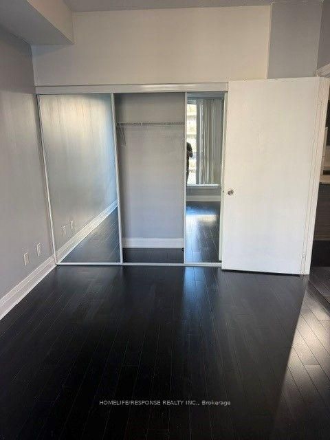 Photo 4 at 418 - 17 KENASTON Gardens, Bayview Village, Toronto