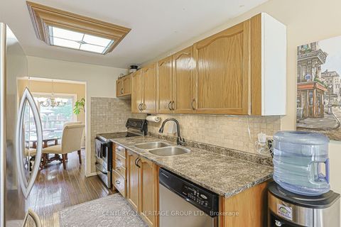 Photo 16 at 143 Thoms Crescent, Central Newmarket, Newmarket
