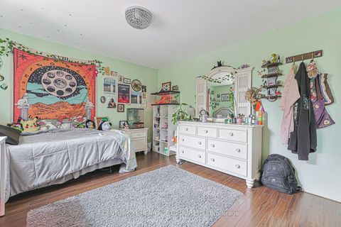 Photo 29 at 143 Thoms Crescent, Central Newmarket, Newmarket