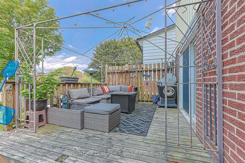 Photo 42 at 143 Thoms Crescent, Central Newmarket, Newmarket