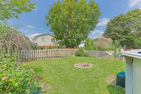 Photo 44 at 143 Thoms Crescent, Central Newmarket, Newmarket