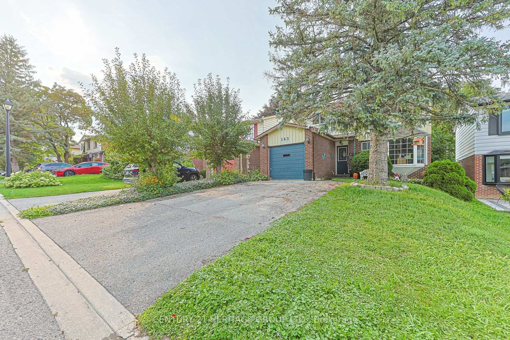 143 Thoms Crescent, Central Newmarket, Newmarket photo number 2