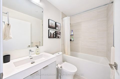 Photo 14 at 813 - 10 Abeja Street, Concord, Vaughan