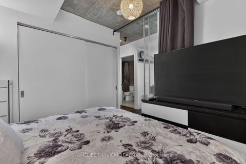 Photo 25 at 609 - 7 Smith Crescent, Queensway, Toronto