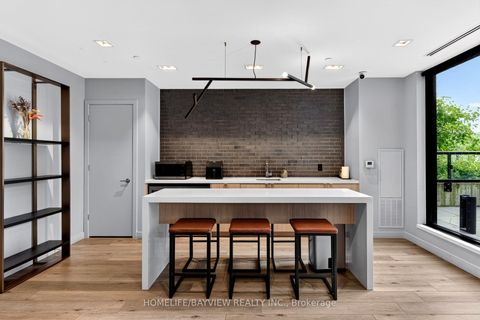 Photo 33 at 609 - 7 Smith Crescent, Queensway, Toronto