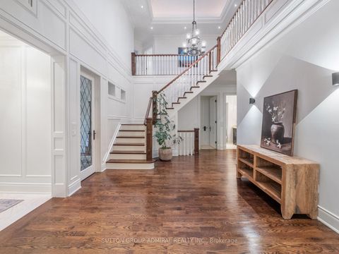Photo 4 at 35 Wentworth Avenue, Westgate, Toronto
