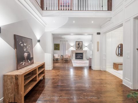 Photo 5 at 35 Wentworth Avenue, Westgate, Toronto