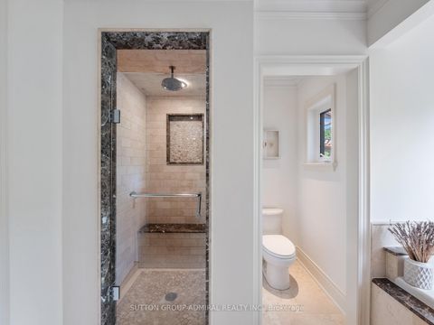 Photo 13 at 35 Wentworth Avenue, Westgate, Toronto