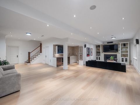 Photo 15 at 35 Wentworth Avenue, Westgate, Toronto