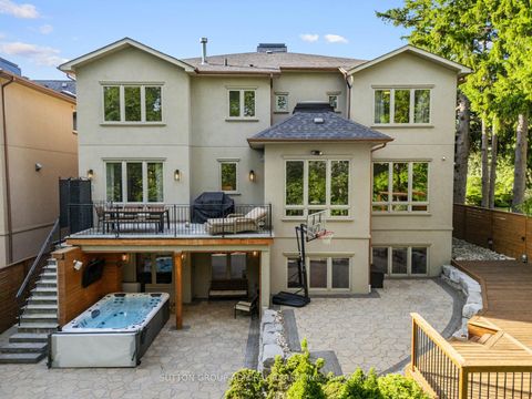 Photo 19 at 35 Wentworth Avenue, Westgate, Toronto
