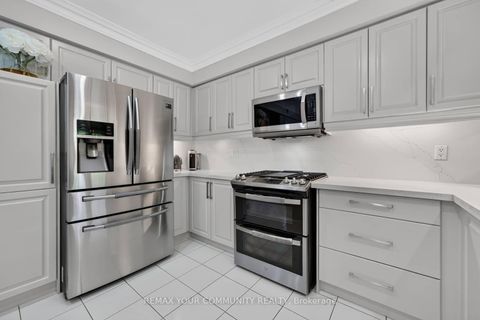 Photo 20 at 786 Exceller Circle, Wyndham, Newmarket