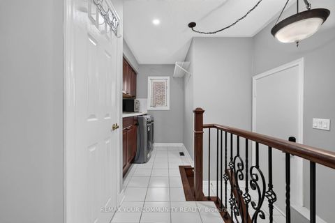 Photo 21 at 786 Exceller Circle, Wyndham, Newmarket