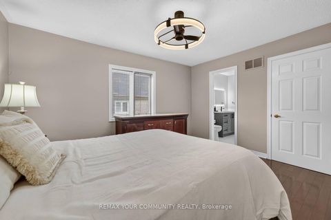 Photo 28 at 786 Exceller Circle, Wyndham, Newmarket