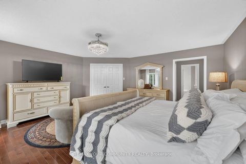 Photo 31 at 786 Exceller Circle, Wyndham, Newmarket