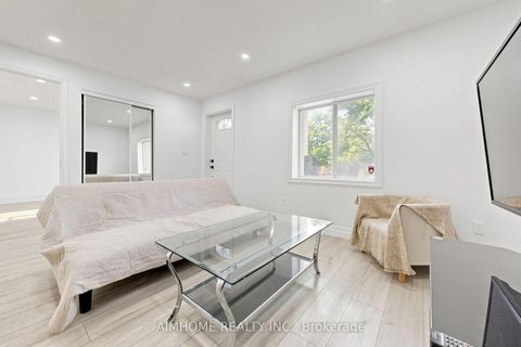 Photo 7 at 95 Steeles Avenue E, Newtonbrook East, Toronto