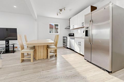 Photo 11 at 95 Steeles Avenue E, Newtonbrook East, Toronto