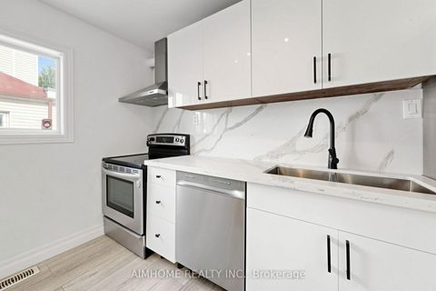Photo 13 at 95 Steeles Avenue E, Newtonbrook East, Toronto