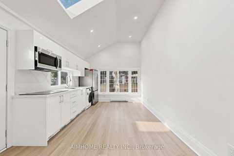 Photo 20 at 95 Steeles Avenue E, Newtonbrook East, Toronto