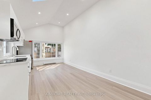 Photo 21 at 95 Steeles Avenue E, Newtonbrook East, Toronto