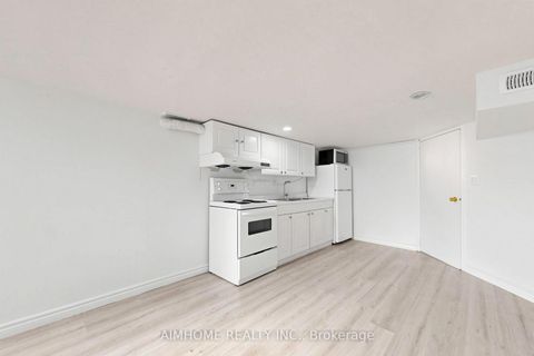 Photo 29 at 95 Steeles Avenue E, Newtonbrook East, Toronto