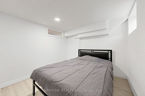 Photo 30 at 95 Steeles Avenue E, Newtonbrook East, Toronto
