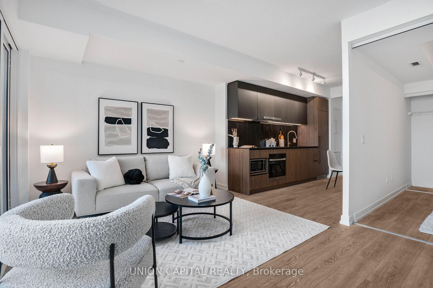 835 - 1100 Sheppard Avenue W, York University Heights, Toronto photo 4