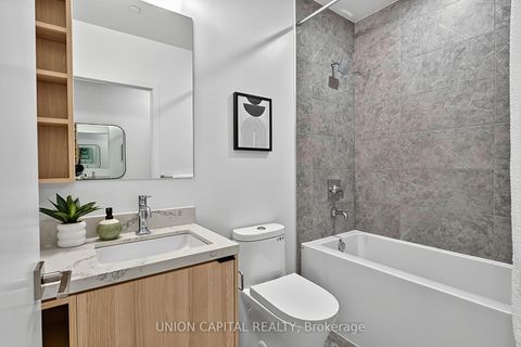 Photo 19 at 507 - 252 Church Street, Yonge Corridor, Toronto