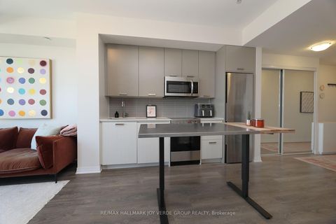 Photo 5 at 616 - 2301 Danforth Avenue, Danforth, Toronto