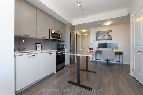 Photo 6 at 616 - 2301 Danforth Avenue, Danforth, Toronto