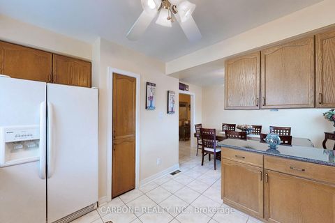Photo 14 at 105 Hallsport Crescent, CFB, Toronto