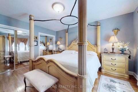 Photo 18 at 105 Hallsport Crescent, CFB, Toronto