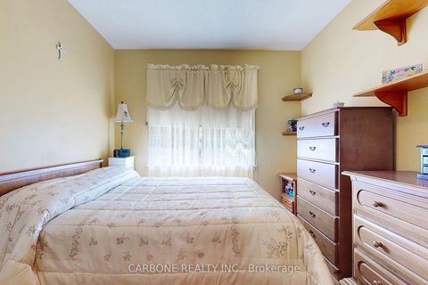 Photo 21 at 105 Hallsport Crescent, CFB, Toronto