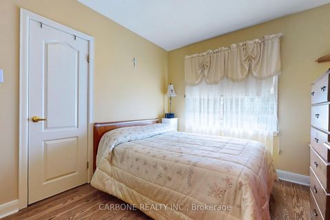 Photo 22 at 105 Hallsport Crescent, CFB, Toronto