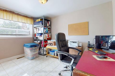Photo 32 at 105 Hallsport Crescent, CFB, Toronto