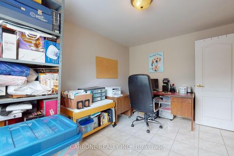 Photo 33 at 105 Hallsport Crescent, CFB, Toronto