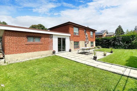 Photo 39 at 105 Hallsport Crescent, CFB, Toronto