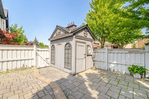 Photo 49 at 162 Corner Brook Crescent, Vellore Village, Vaughan