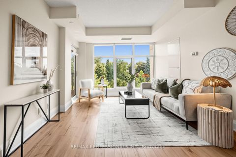 Photo 4 at 417 - 2 Old Mill Drive, Swansea, Toronto