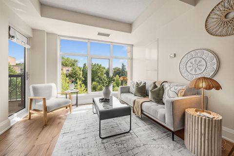 Photo 5 at 417 - 2 Old Mill Drive, Swansea, Toronto