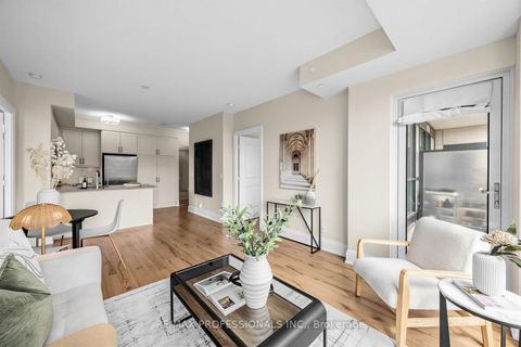 Photo 7 at 417 - 2 Old Mill Drive, Swansea, Toronto