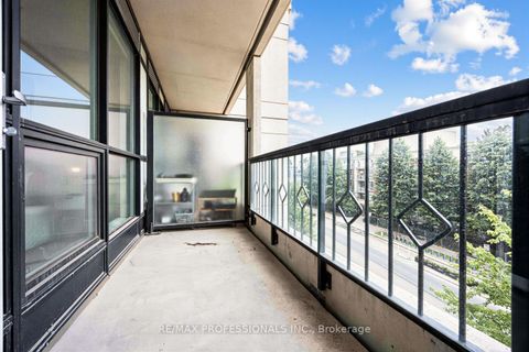 Photo 28 at 417 - 2 Old Mill Drive, Swansea, Toronto