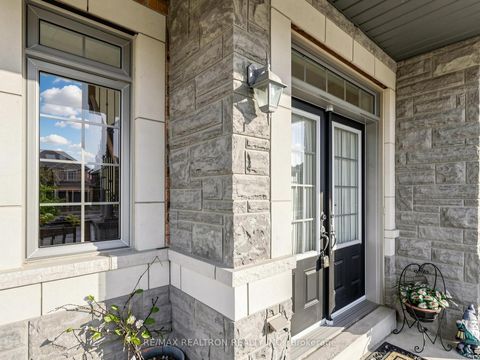 Photo 4 at 15 Motley Court, Jefferson, Richmond Hill
