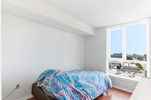 Photo 11 at 1006B - 3231 Eglinton Avenue E, Scarborough Village, Toronto