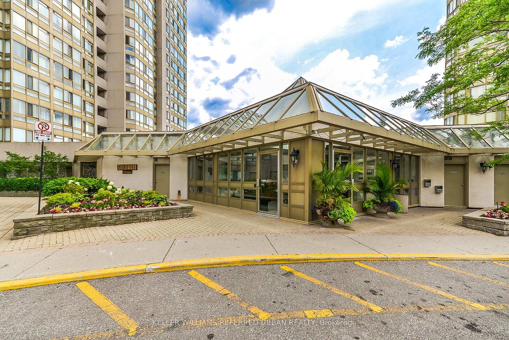 1006B - 3231 Eglinton Avenue E, Scarborough Village, Toronto photo 0