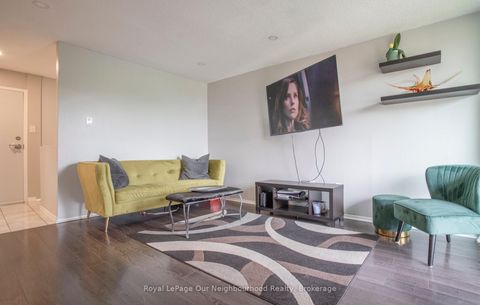 Photo 1 at 507 - 4064 Lawrence Avenue E, West Hill, Toronto