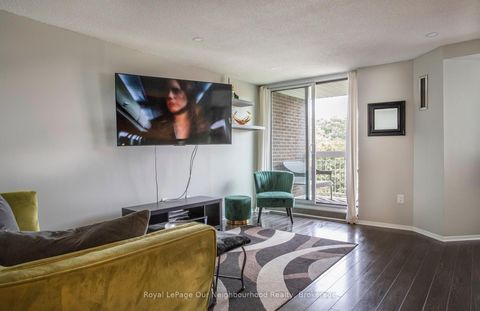 Photo 2 at 507 - 4064 Lawrence Avenue E, West Hill, Toronto