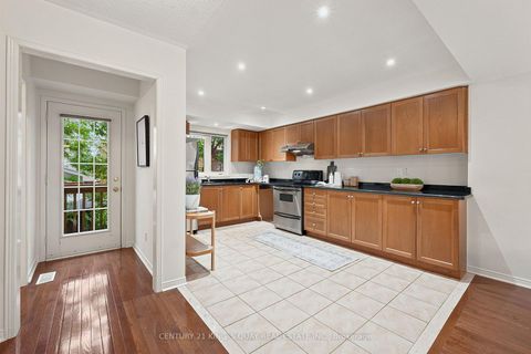 Photo 7 at 22 - 619 Evans Avenue, Alderwood, Toronto