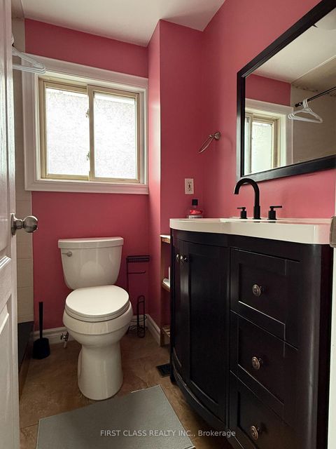 Photo 10 at 17 Harnworth Drive, Hillcrest Village, Toronto