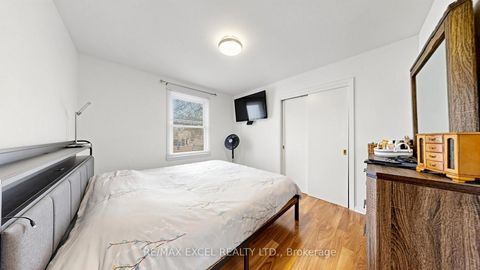 Photo 17 at 2 Hughes Street, Oak Ridges, Richmond Hill